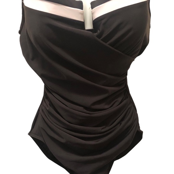 Miraclesuit  Color~Block Escape One-Piece Allover Slimming Underwire Swimsuit - Picture 5 of 9